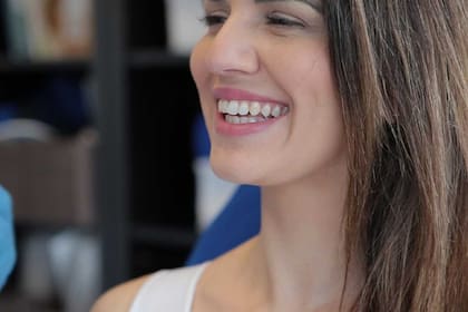 Brazos de murciélago, banana roll y pantalón de montar forman parte de las médicamente conocidas zonas de adiposidad corporal, que con un tratamiento no quirúrgico efectivo se reducen en cuestión de semanas