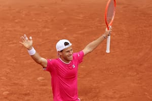 Brazos en alto para Diego Schwartzman; el Peque consiguió una victoria holgada y por demolición frente a Grigor Dimitrov