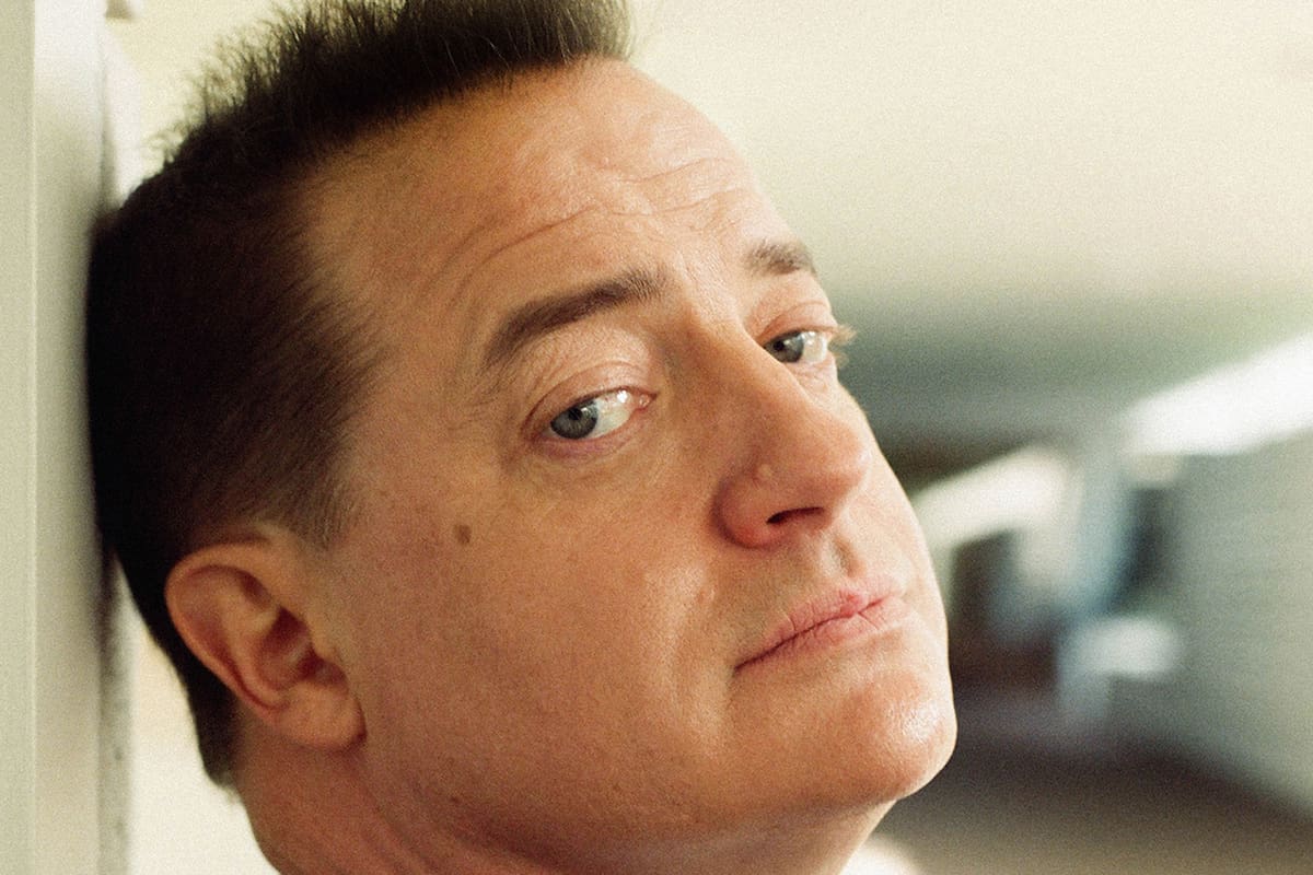 Brendan Fraser interpreta en su nueva película a un actor de poca monta que ofrece sus servicios para cualquier tipo de necesidad familiar o amistosa en alquiler