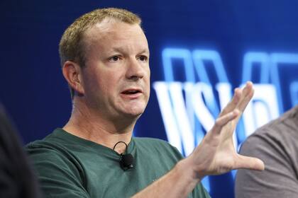Brian Acton, uno de los creadores de Whatsapp