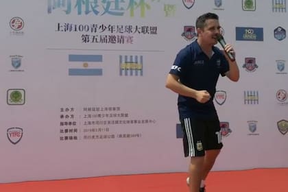 Brian Nejamen, exjugador de fútbol y actual líder de Airez Sports Group, una empresa que quiere llevar el fútbol argentino a China