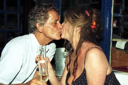 Brigitte Bardot y su último marido, Bernard d'Ormale