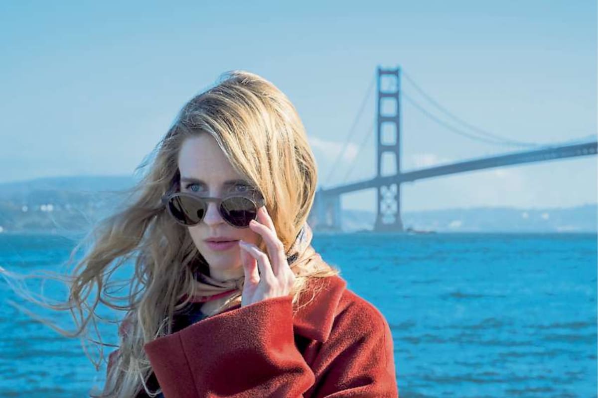 Brit Marling, protagonista y guionista de la serie que regresa