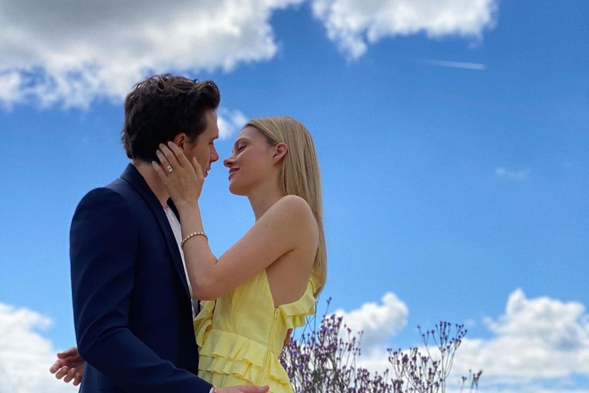 Brooklyn hizo público su compromiso con Nicola Peltz. Crédito: Instagram