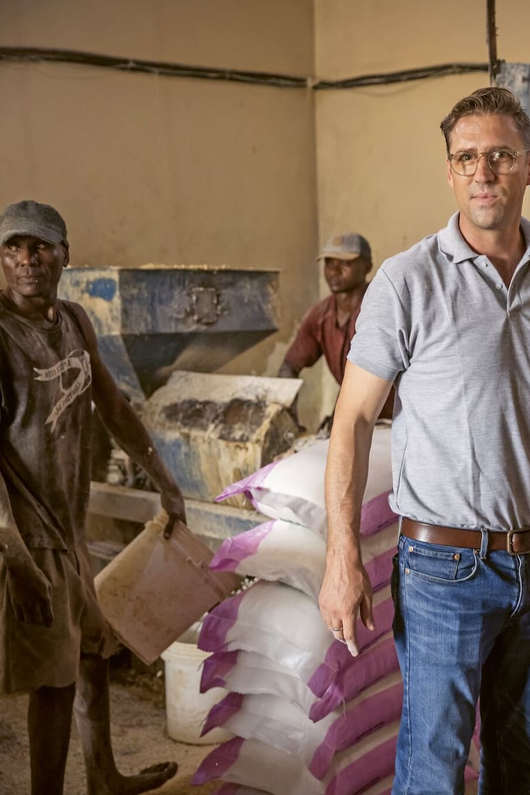 Brooks-Church desarrolló una tecnología portátil capaz de fortificar la harina con micronutrientes esenciales en zonas rurales de África Oriental