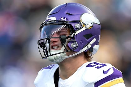 Brosmer será titular como QB con Vikings ante Lions; McCarthy presenta fractura