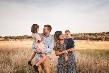 Brown era padre de dos niños de cuatro y nueve años de edad