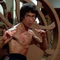 Bruce Lee: “Esperar que la vida te trate bien por ser buena persona es como esperar que un tigre o un león no te ataquen por ser vegetariano”