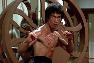 Bruce Lee: “Esperar que la vida te trate bien por ser buena persona es como esperar que un tigre o un león no te ataquen por ser vegetariano”