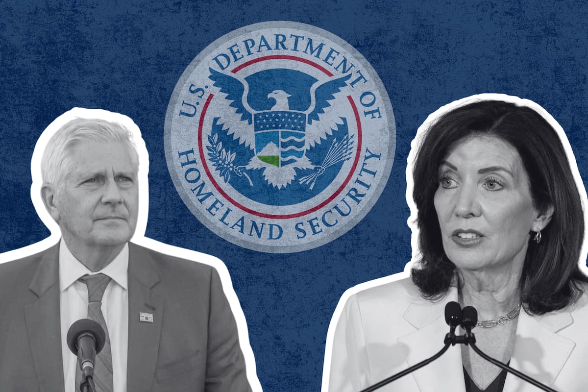 Bruce Blakeman acató una normativa de Kathy Hochul en Nueva York para frenar acuerdos con el ICE