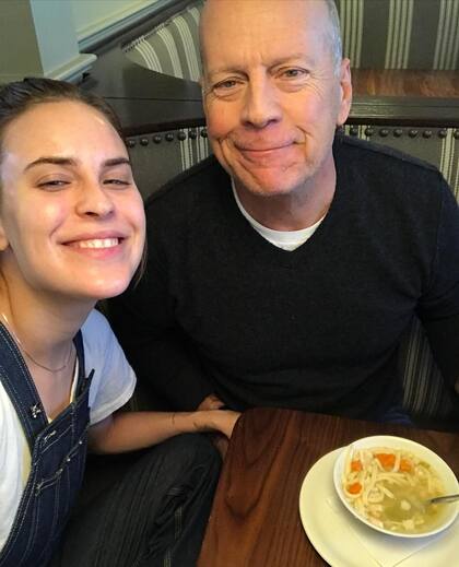 Bruce Willis junto a su hija Tallulah