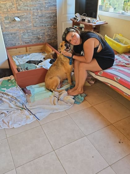 Brunei disfruta de los paseos, los juegos y la compañía (Foto: Instagram @patitasalrescate)