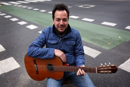 El cantante jujeño Bruno Arias celebra la Pachamama en Niceto Club