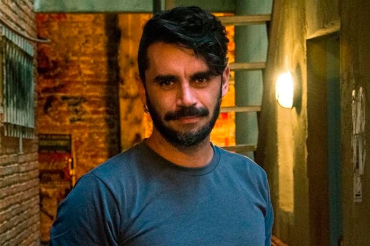 Bruno consigue acercarse a su familia