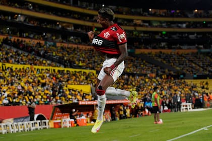 Bruno Henrique celebra su gol a Barcelona, en Guayaquil: Flamengo volverá a jugar la final de la Copa Libertadores