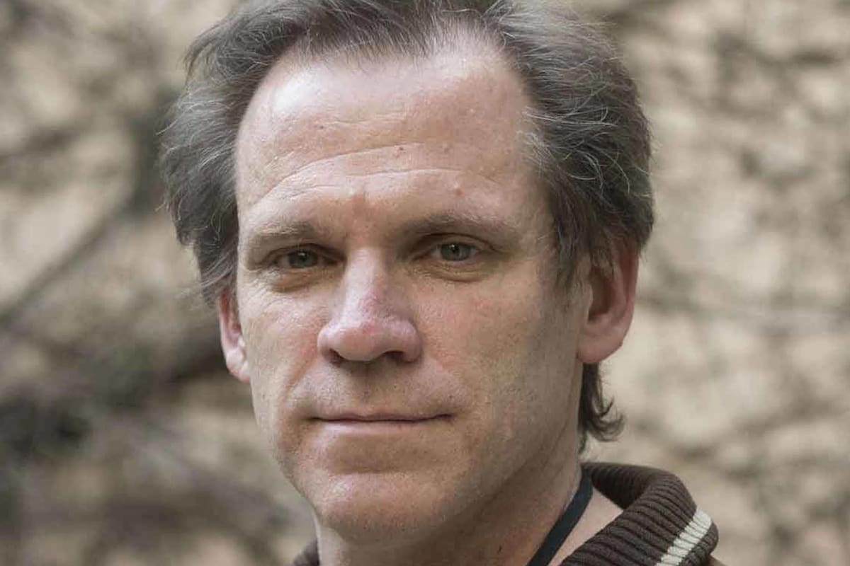 Bruno junto con Alberto Muñoz y Esther Feldman fueron los guionistas de la historia.