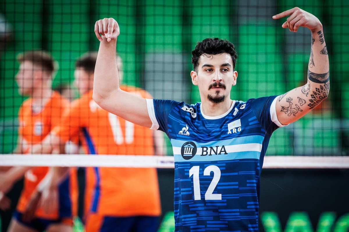 Bruno Lima y sus remates no alcanzaron para que la Argentina pueda superar a Países Bajos en la segunda fecha