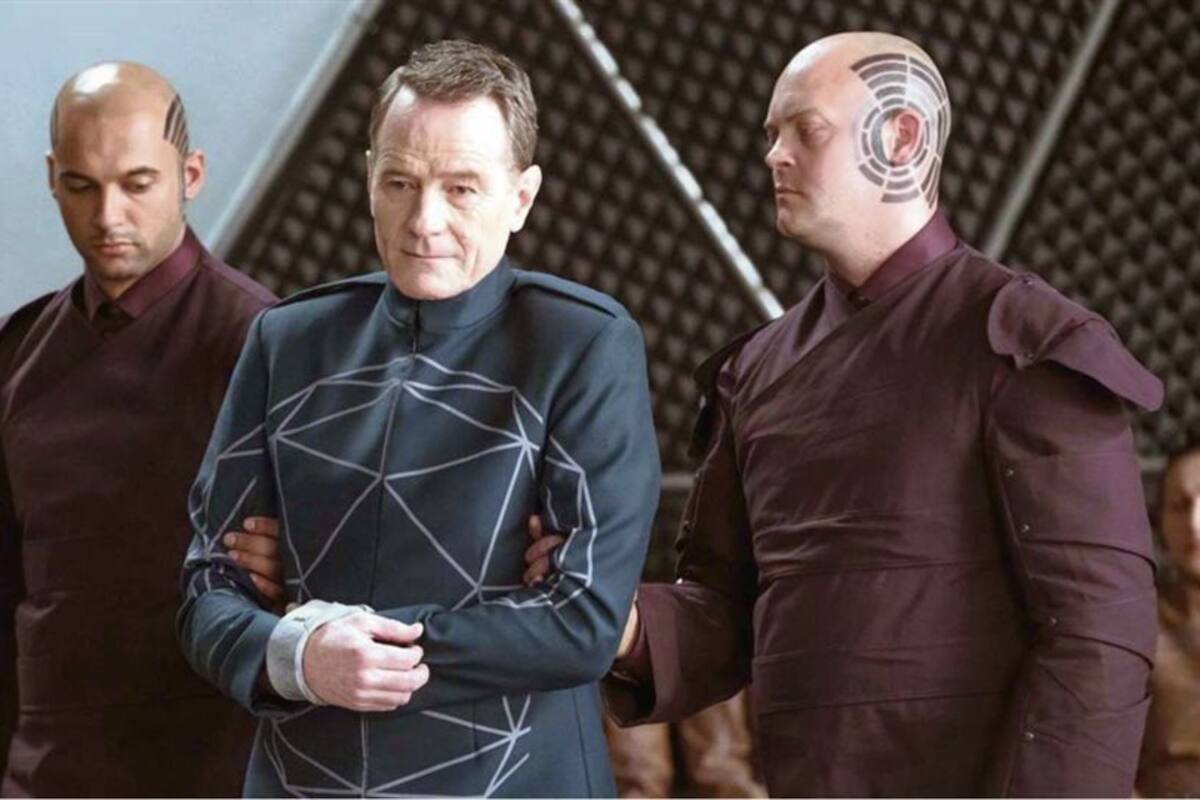 Bryan Cranston, en el episodio "Impossible Planet"