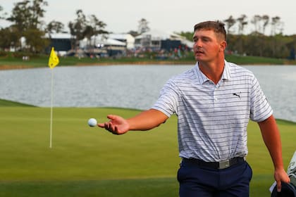 Bryson DeChambeau, en el medio de una disputa que causa sorpresa en el golf