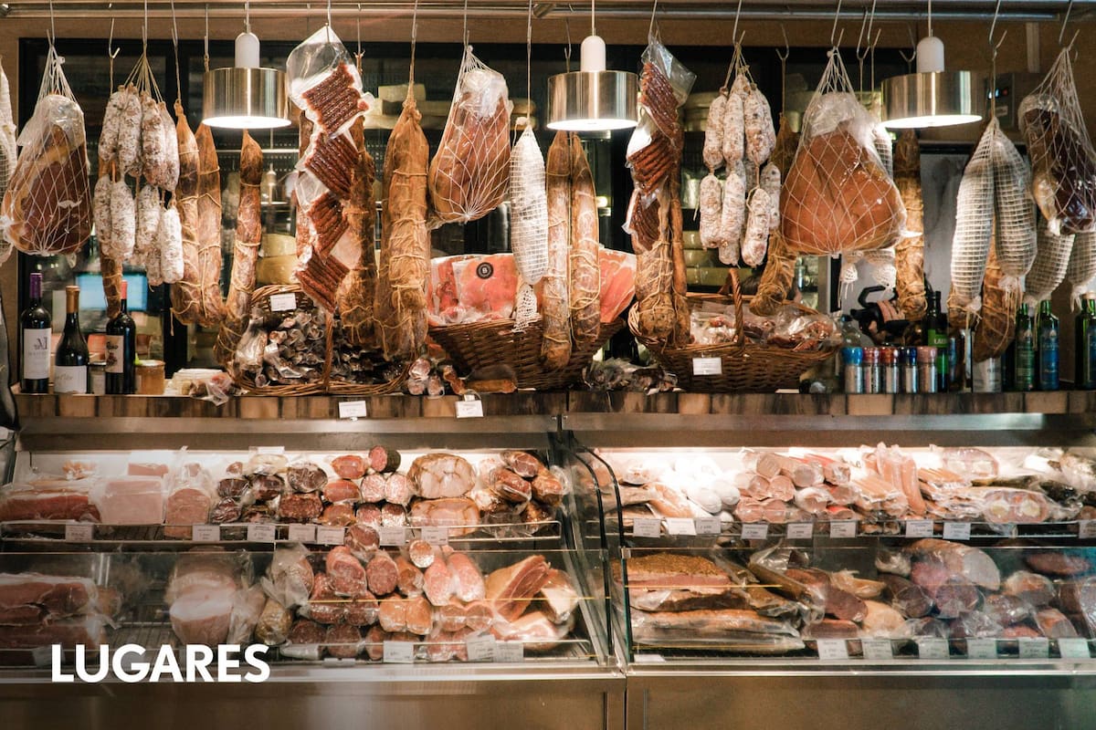 Onde conseguir salsichas e queijos premium em Buenos Aires