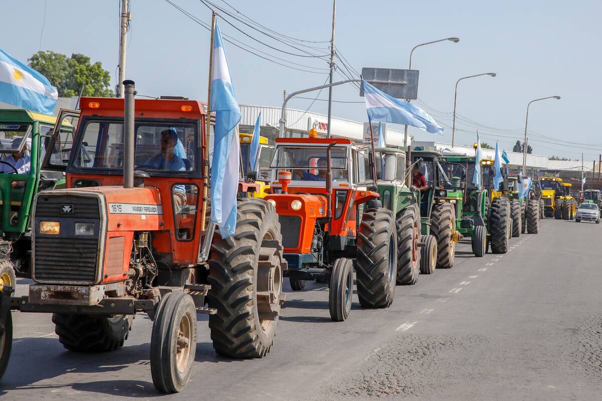 Buenos Aires 7/1/2020. Tractorazo en la ciudad de Pergamino
