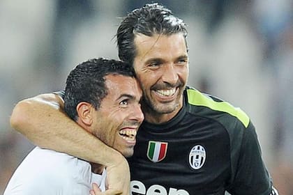 Buffon y Tevez fueron compañeros en Juventus y se hicieron muy amigos