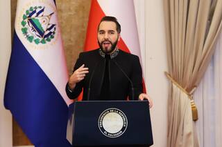 Bukele pide una reforma constitucional para que los salvadoreños en el exterior tengan diputados en el Congreso