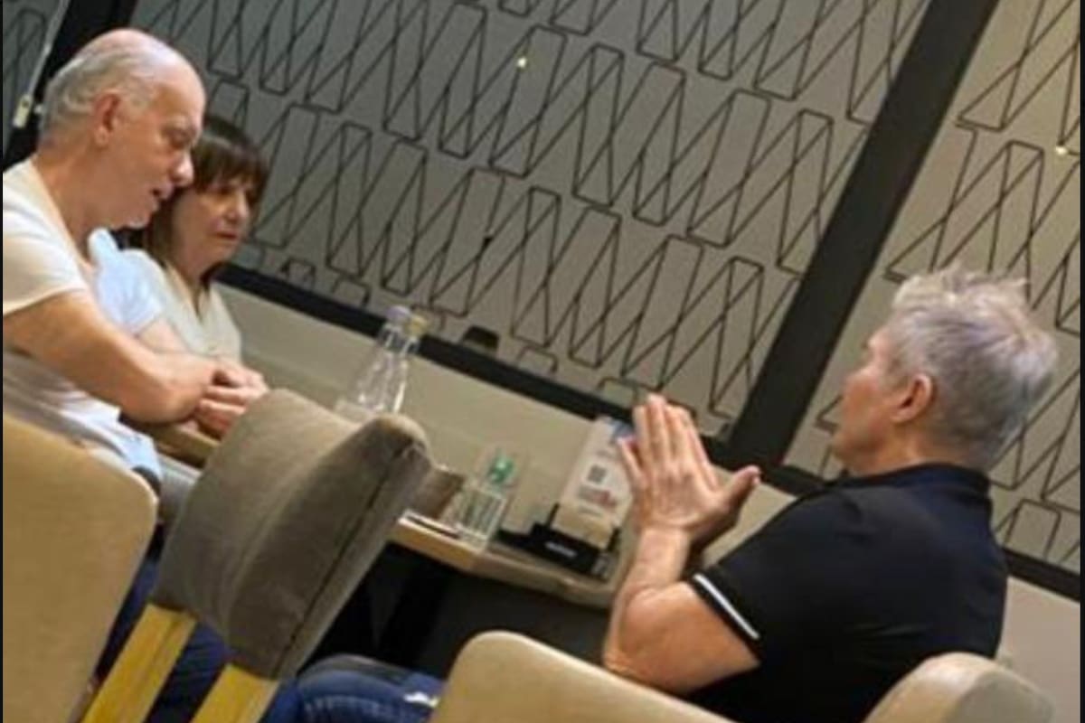 Bullrich, Grindetti y Burlando se reunieron en un café