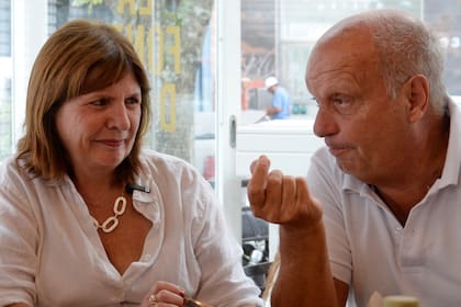 Bullrich presentó a Lombardi como nuevo integrante de su mesa chica