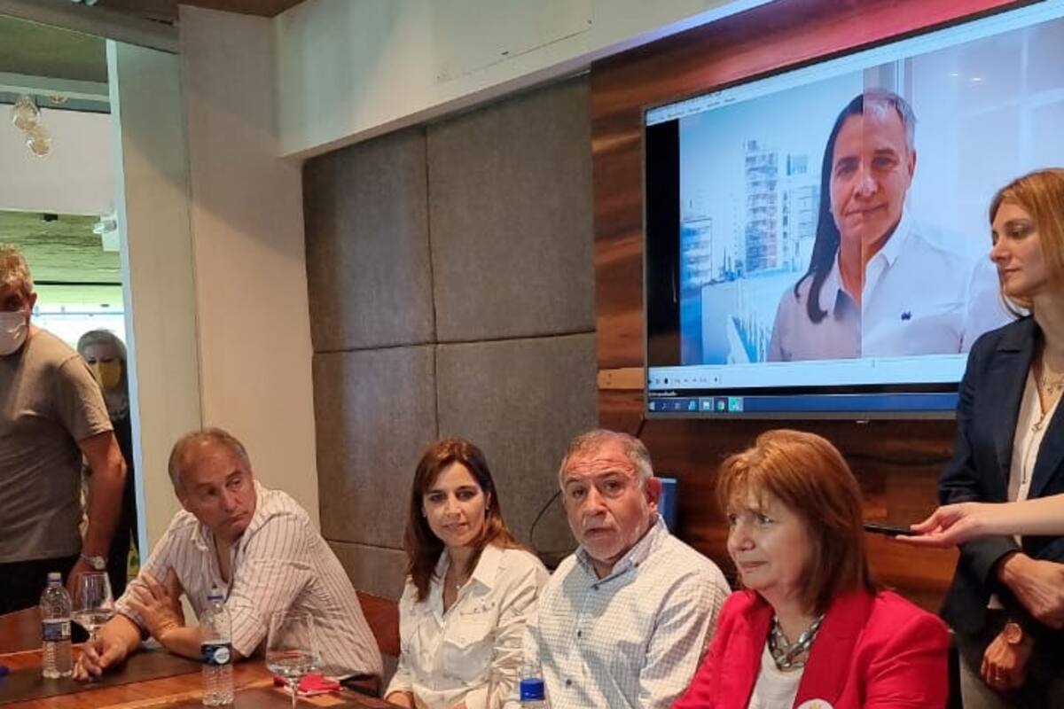 Bullrich se sumó a la campaña de los candidatos en Córdoba.