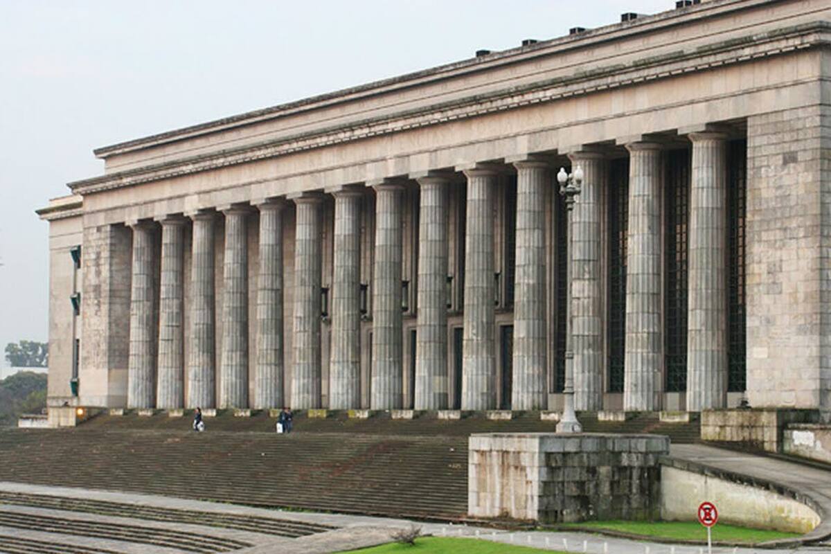 Bulmer continúa en terapia intensiva, en coma inducido