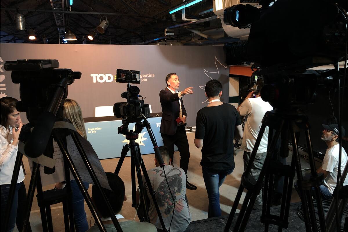 Bunker del Frente de Todos en Chacarita