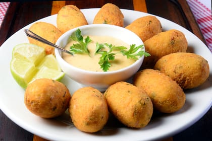 Buñuelos de pescado soufflé