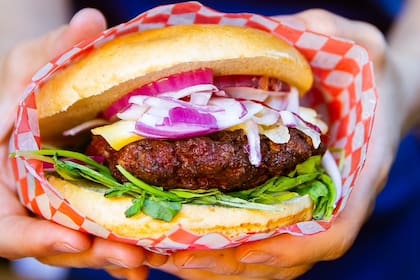 Burger Fest 2026 vuelve al Hipódromo de Palermo con 35 stands y más de 100 variedades de hamburguesas