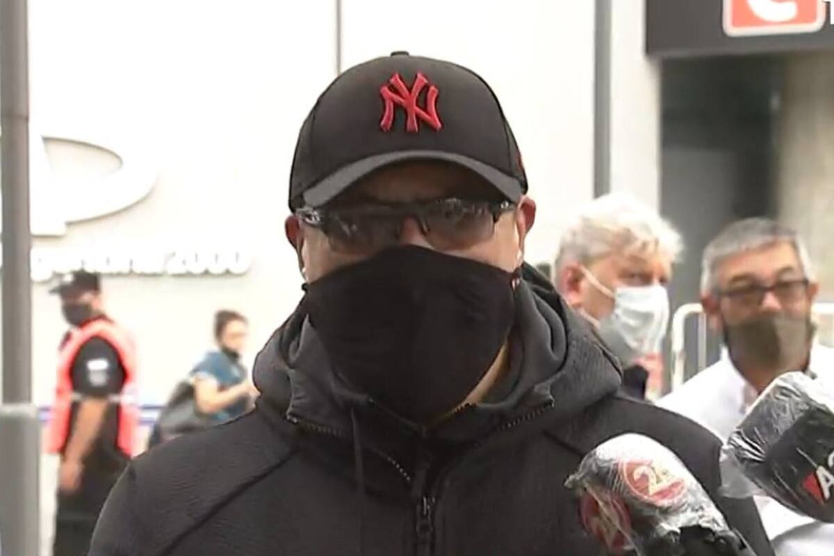 Burgos llegó al país y firmará con Newell's