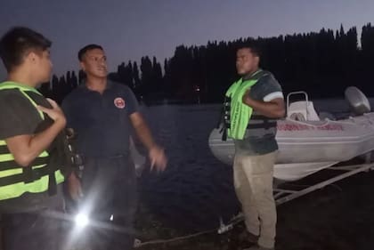 Buscan a una niña de 10 años que desapareció en el río Limay