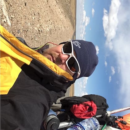 Bushby ya atravesó 25 países desde que comenzó la expedición Goliat (Foto: Facebook / Karl Bushby)
