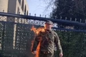 Bushnell filmó el incidente y transmitió la protesta en vivo en la plataforma de redes sociales Twitch