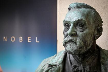 Busto de Alfred Nobel