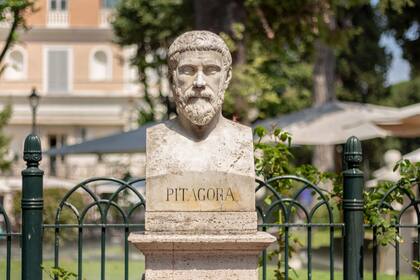 Busto de Pitágoras en la ciudad de Roma