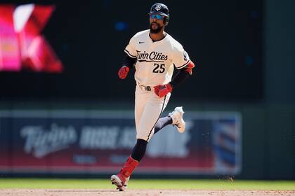 Buxton conecta jonrón y Ryan lanza siete en blanco para Mellizos, que vencen 7-2 a Padres