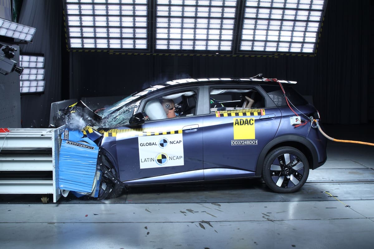 BYD Dolphin Plus de siete airbags testeado en Latin NCAP (no se comercializa de momento en la Argentina)