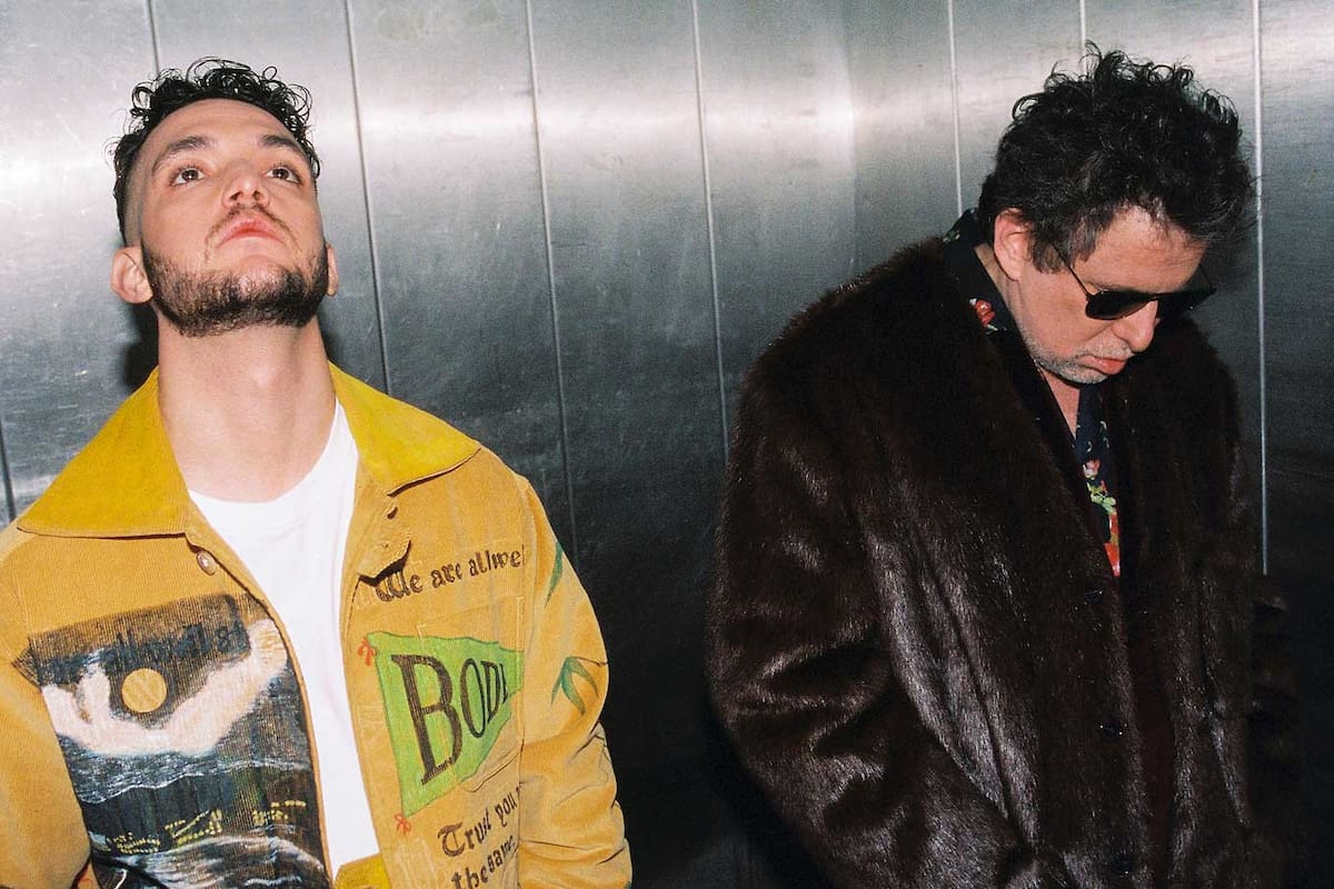 C. Tangana estrenó el disco El madrileño, que cuenta con la colaboración de varios artistas. Calamaro participa en el tema "Hong Kong"