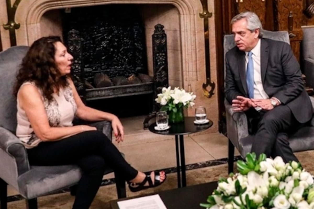 Caamaño, el día en que fue oficializada como interventora en la AFI