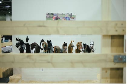 Caballitos a la venta durante una competición en Helsinki
