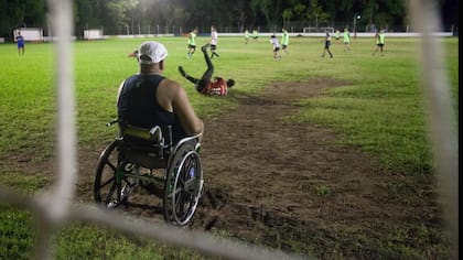 Cabanillas, en plena práctica de Náutico, el club del pueblo