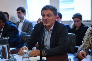 Cabrera volvió al Gobierno y ya tiene despacho en la Casa Rosada