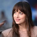 Dakota Johnson habló de los hombres que le gustan y alimentó los rumores de un polémico romance
