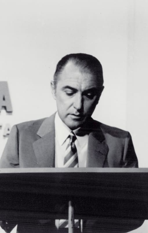 Cacho Fontana tuvo estilo propio y fue referente de sus colegas