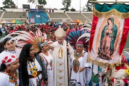 Cada 12 de diciembre, millones de peregrinos de México y de diferentes partes del mundo acuden a la Basílica de Guadalupe en la Ciudad de México para conmemorar el Día de la Virgen de Guadalupe (AP Foto/Damian Dovarganes, Archivo)
